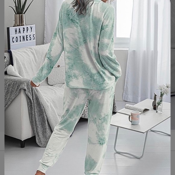 Tie Dye Jogger Lounge Set in Mint Green and White - Picture 5 of 10
